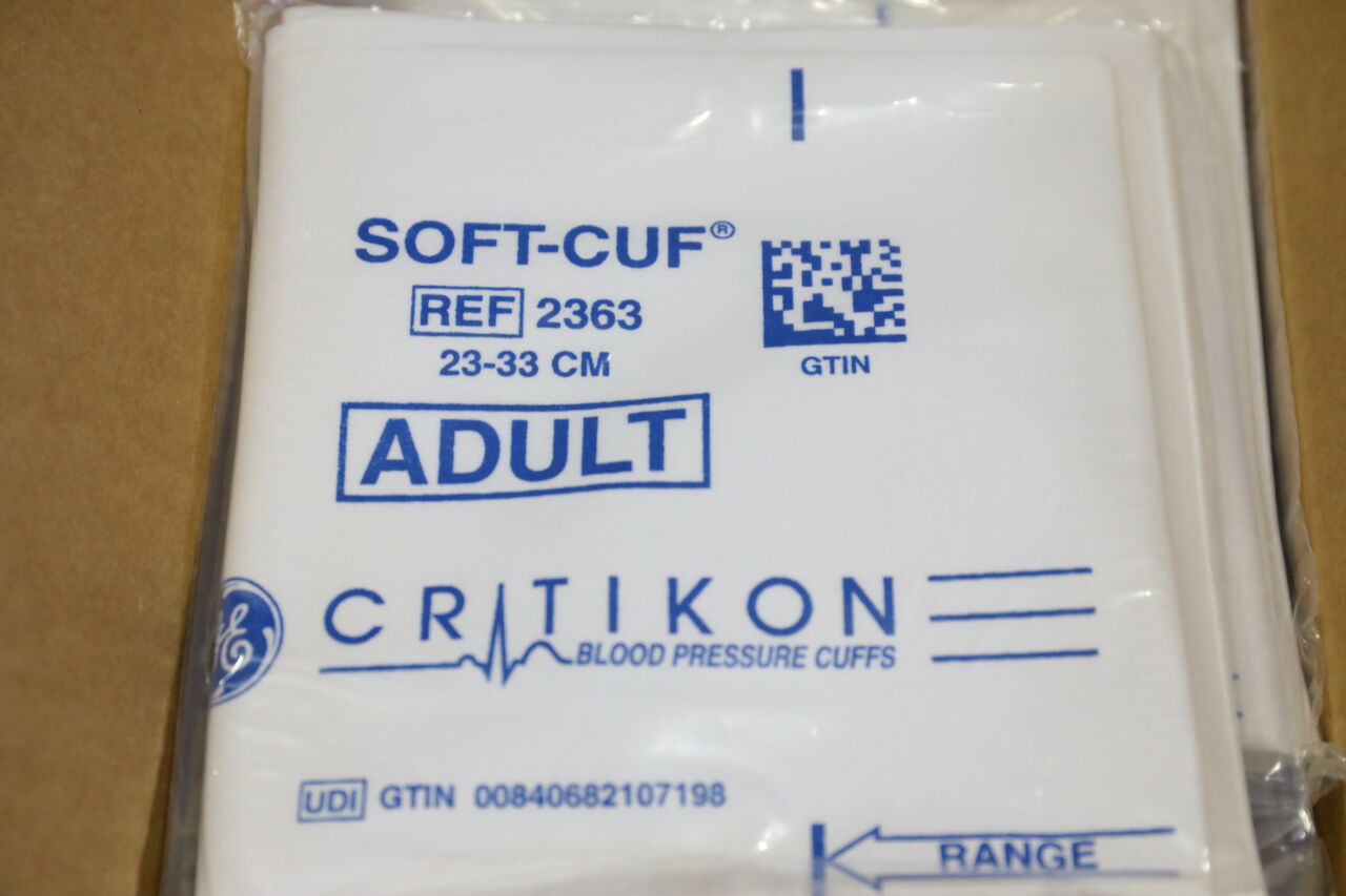 GE Soft-Cuf Adult Blood Pressure Cuffs - Lot of 2