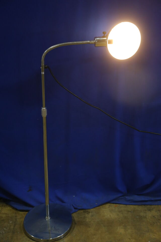 - Lot of 2 Exam Light