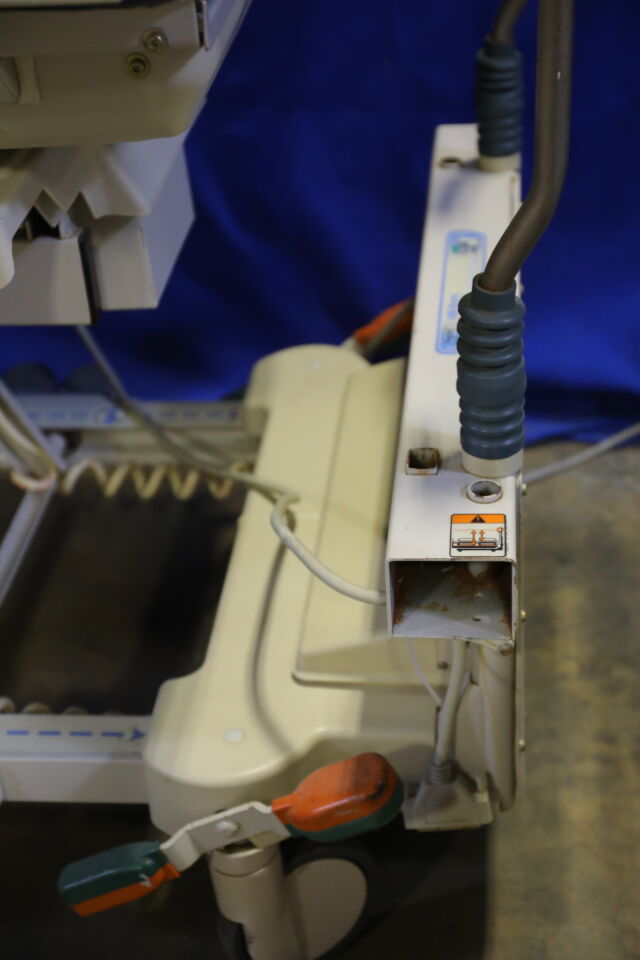 HILL-ROM Versacare P3200 Beds Electric