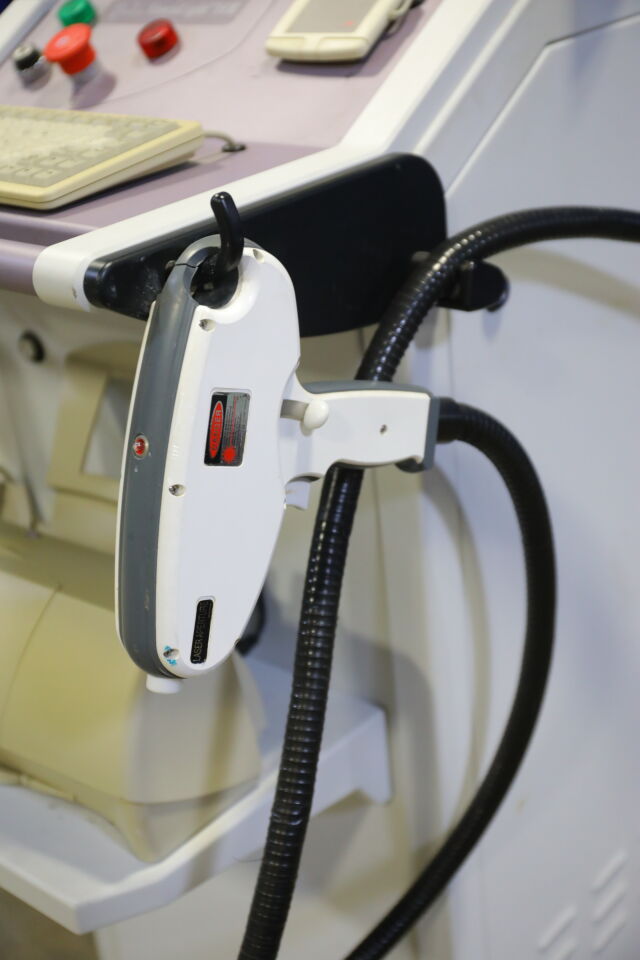 ESC SHARPLAN Vasculight HR Laser - Pulsed Dye