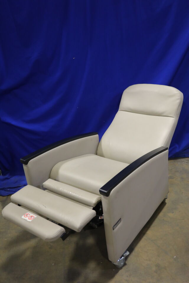 ULTRA-MEK INC Exam Chair
