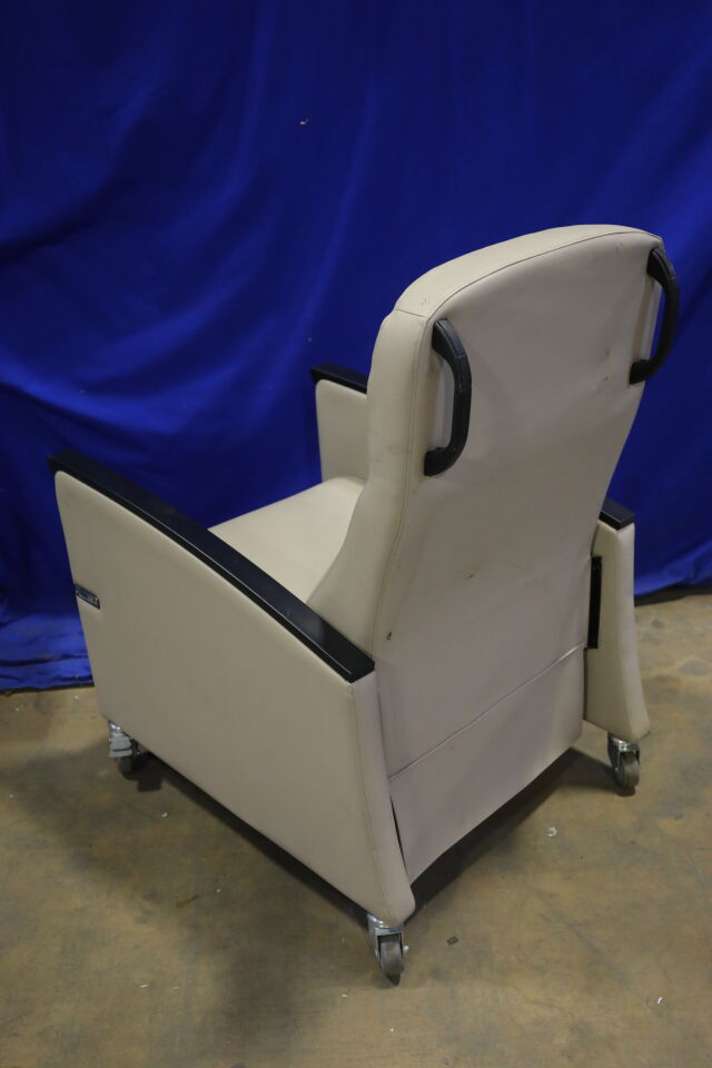ULTRA-MEK INC Exam Chair