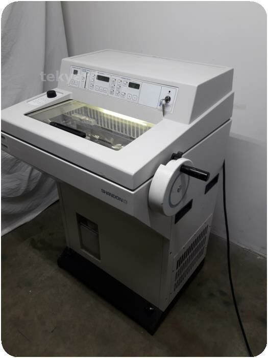 SHANDON Cryotome E 77200122 Cryostat Microtome
