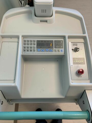 SHIMADZU MobileArt Plus Portable X-Ray