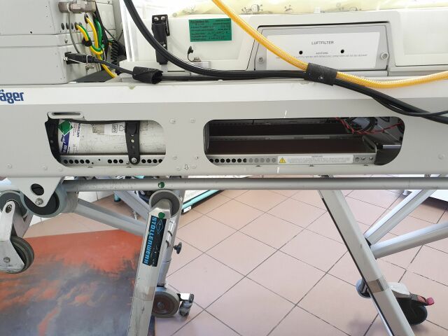 DRAEGER TI 500 Globetrotter Transport System Infant Incubator