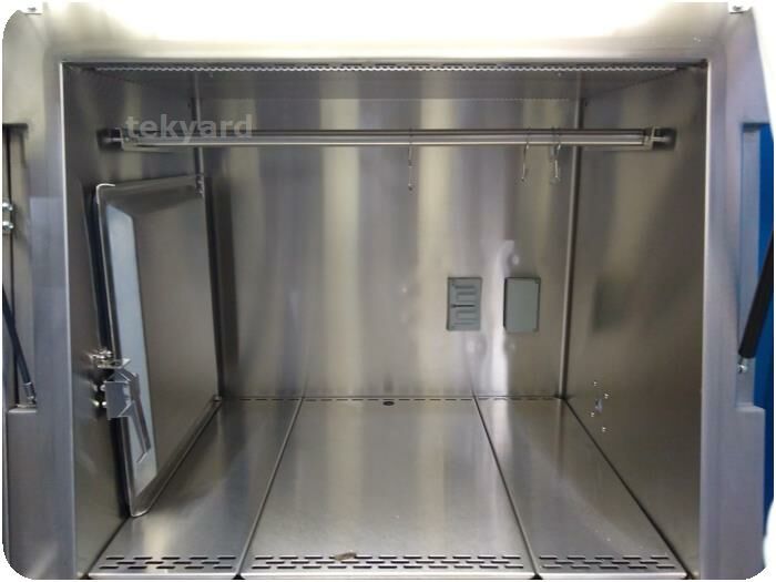THE BAKER COMPANY CS500 Fume/Bio Safety Hood