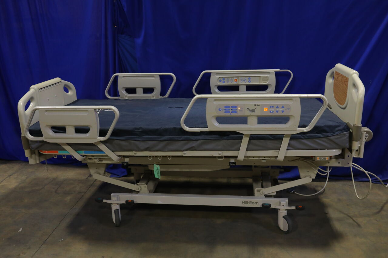 HILL-ROM Advanta P1600 Beds Electric
