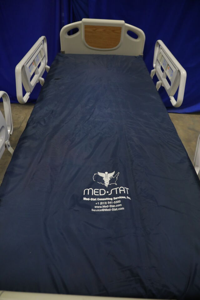 HILL-ROM Advanta P1600 Beds Electric
