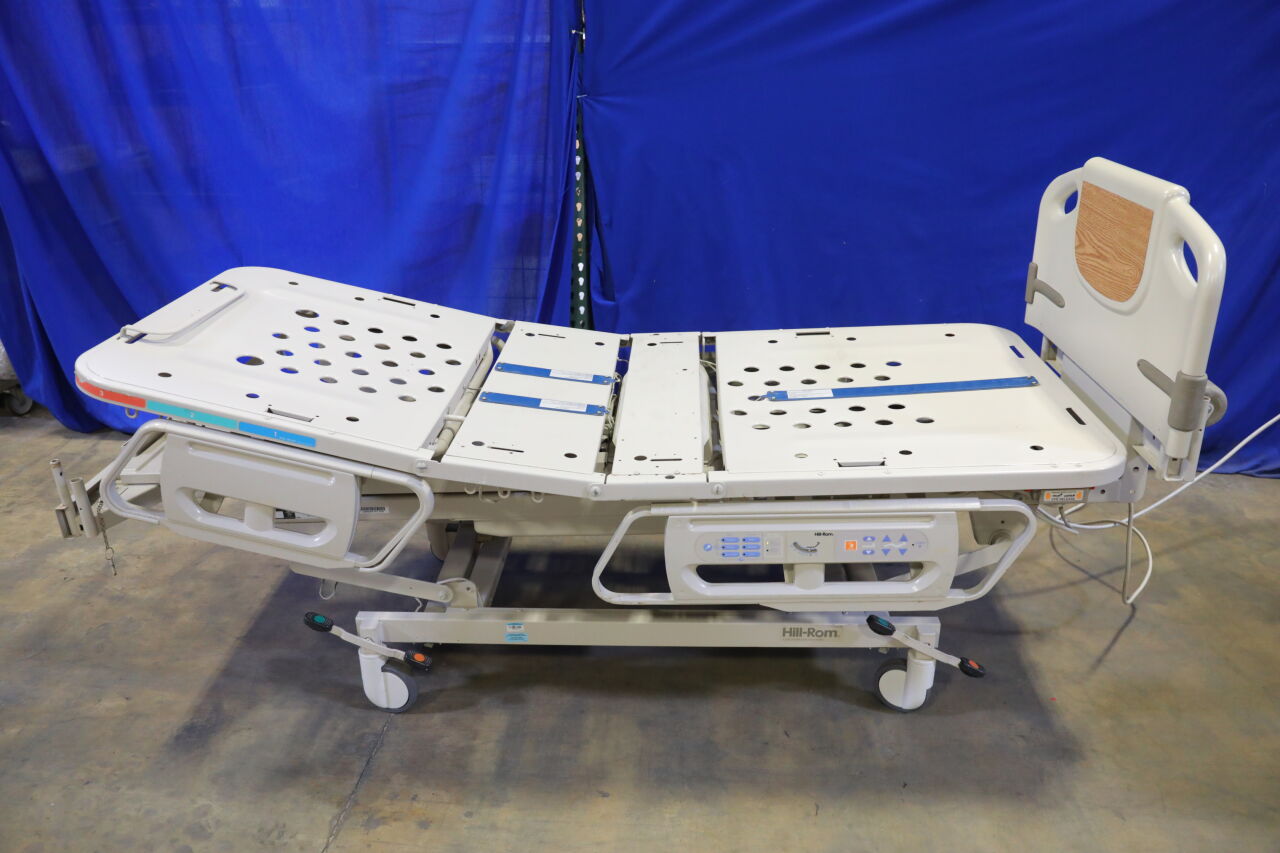 HILL-ROM Advanta P1600 Beds Electric