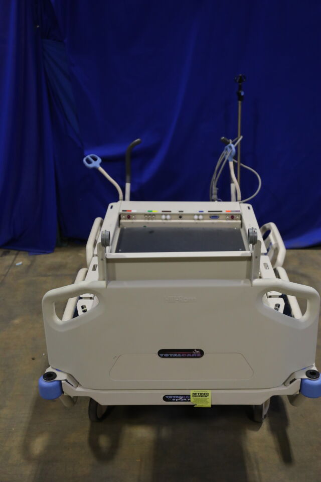 HILL-ROM Total Care P1900 Beds Electric