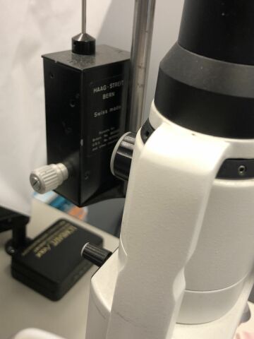 TOPCON IS80 Ophthalmology Chair and Stand