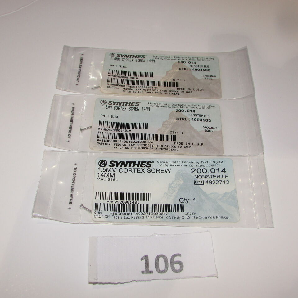 SYNTHES 200.014 SYNTHES 200.014 1.5MM CORTEX SCREW LOT OF 3