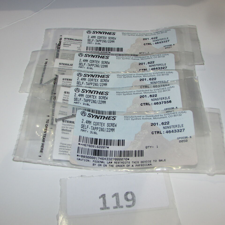 SYNTHES 201.622 SYNTHES 201.622 2.4MM CORTEX SCREW LOT OF 5
