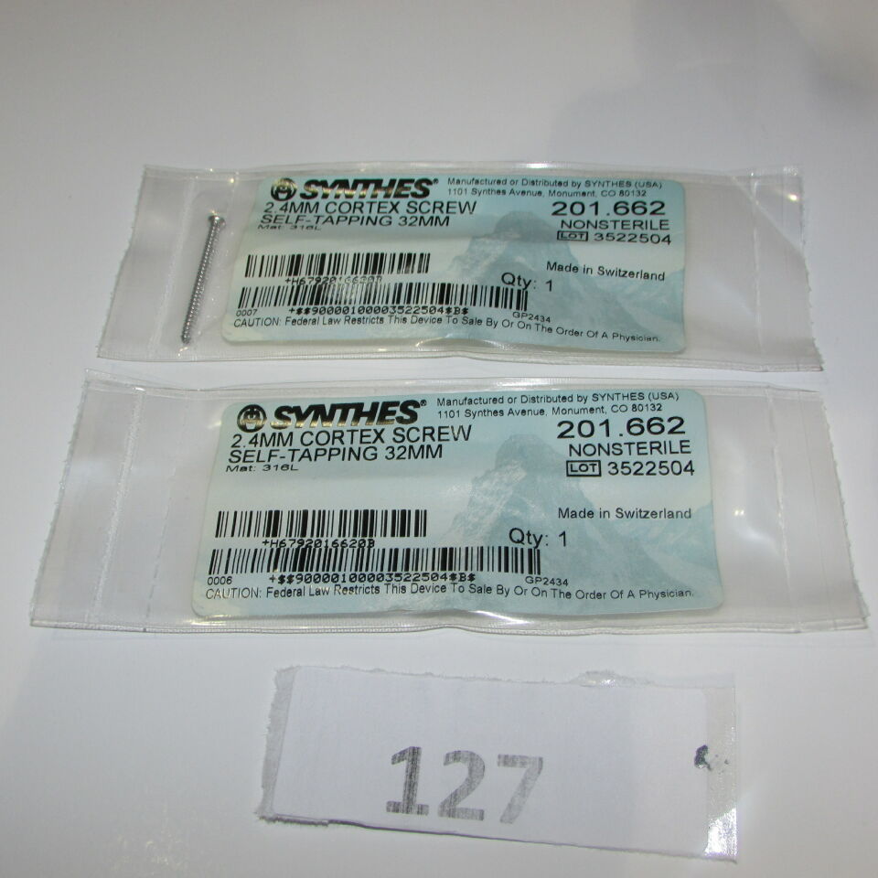 SYNTHES 201.662 SYNTHES 201.662 2.4MM CORTEX SCREW LOT OF 2