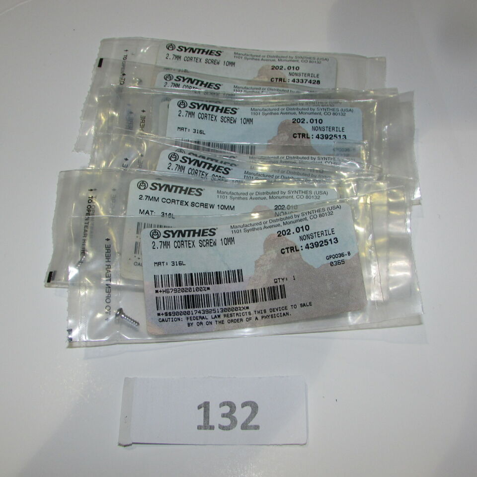 SYNTHES 202.01 SYNTHES 202.010 2.7MM CORTEX SCREW LOT OF 12