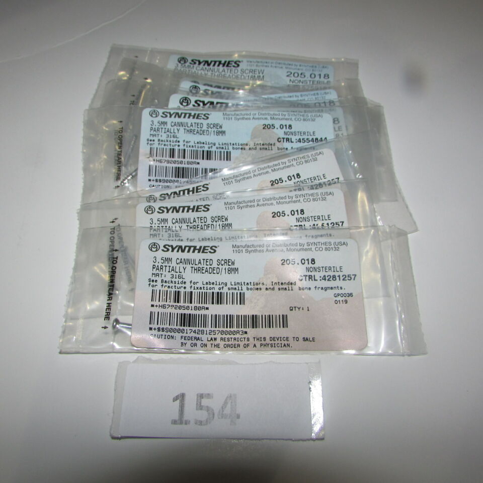 SYNTHES 205.018 SYNTHES 205.018 3.5MM CANNULATED SCREW LOT OF 10