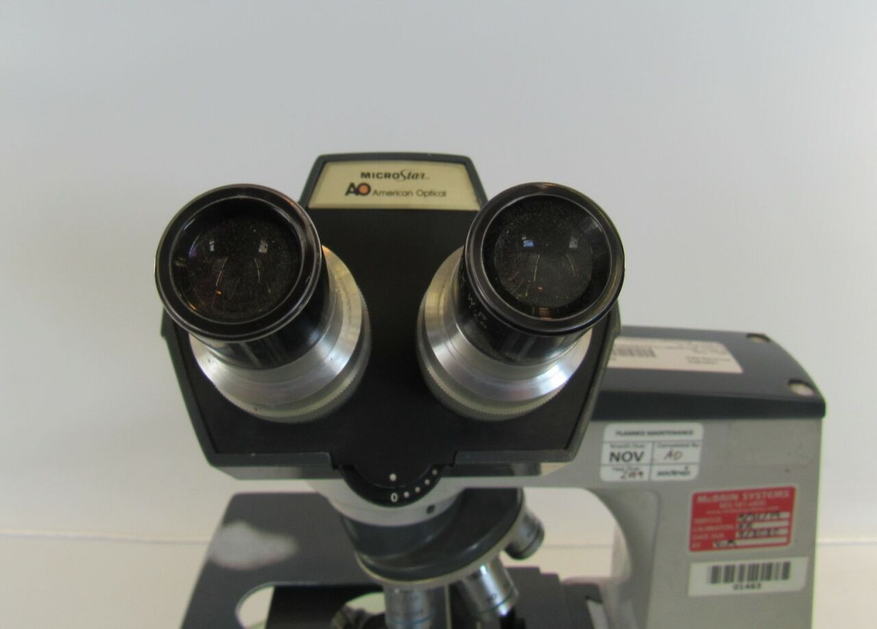 AO SCIENTIFIC Illuminator 1130A Microscope