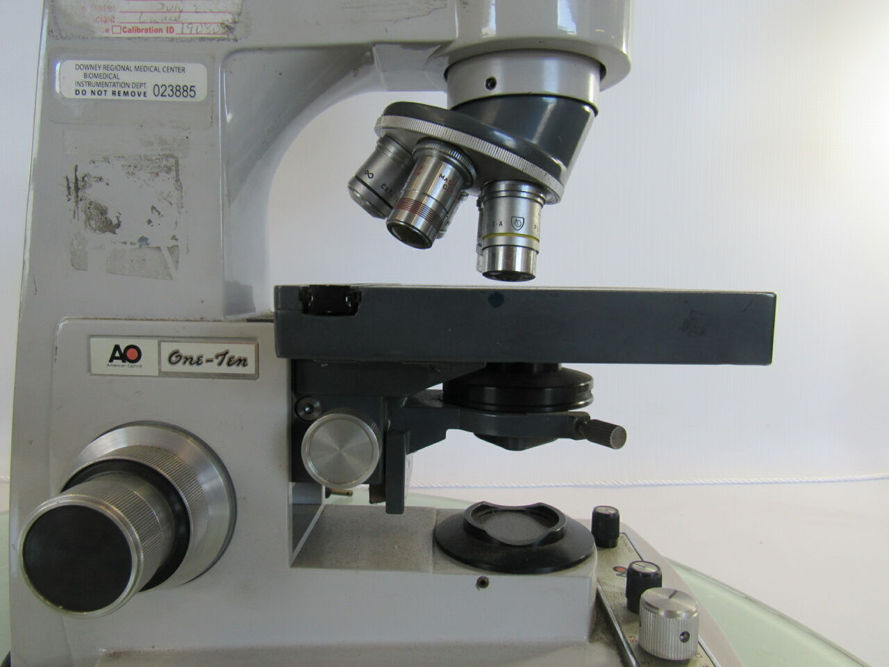 AO SCIENTIFIC Illuminator 1130A Microscope