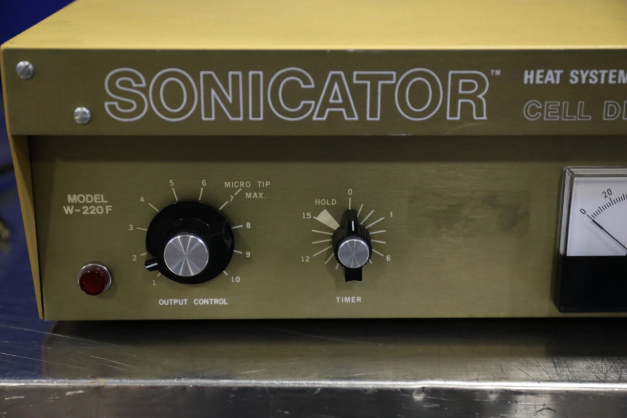HEAT SYSTEMS ULTRASONICS W-220 Sonicator Cell Disruptor