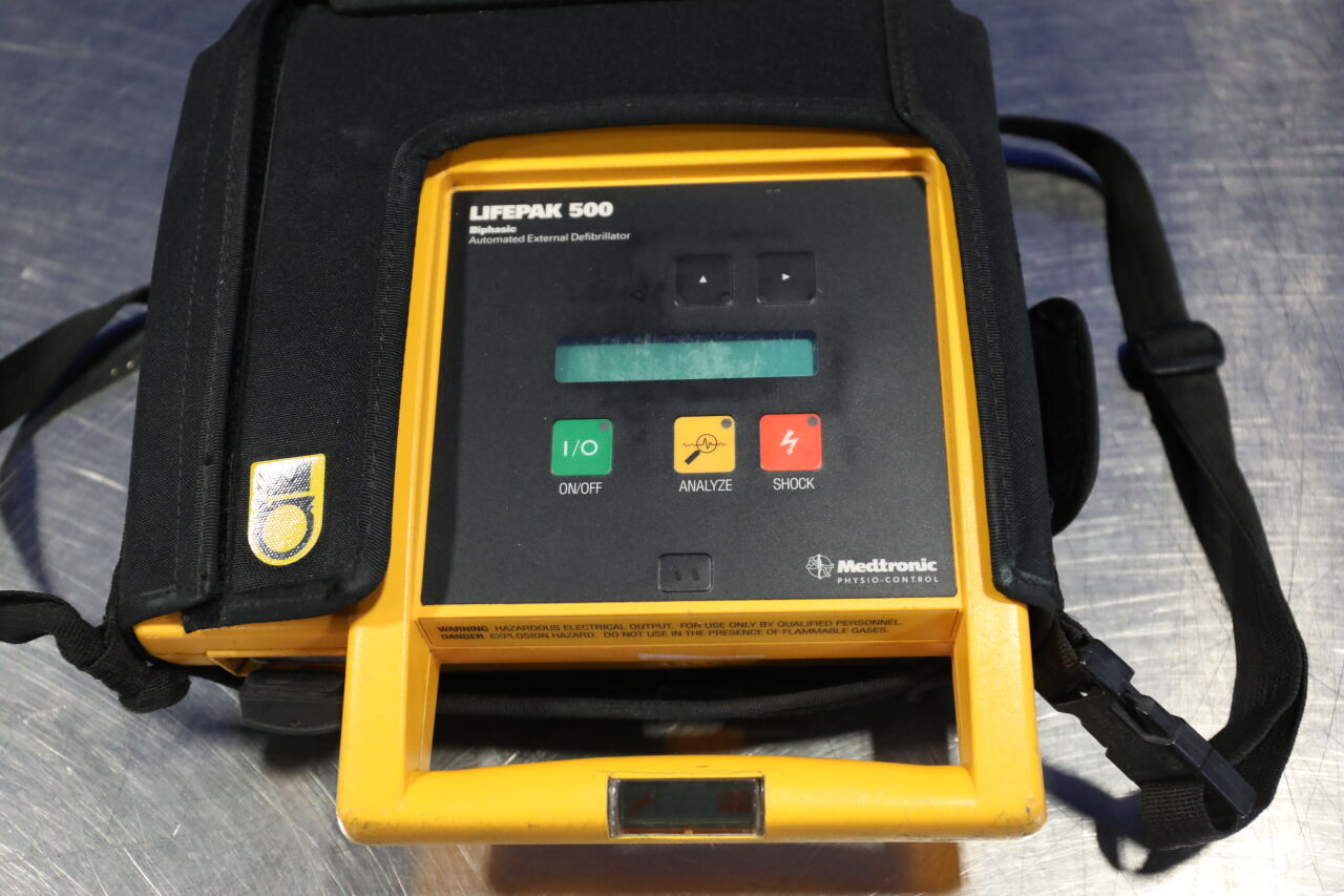 MEDTRONIC Lifepak 500 Defibrillator