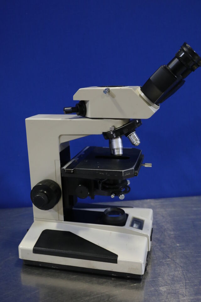 NIKON Optiphot Microscope
