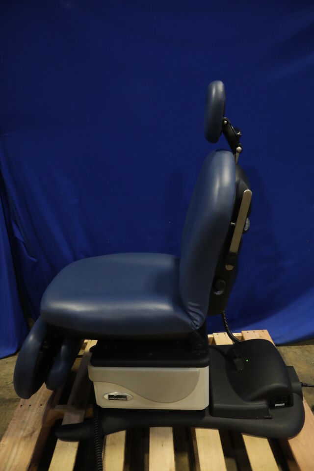 MIDMARK 641-003 Exam Chair