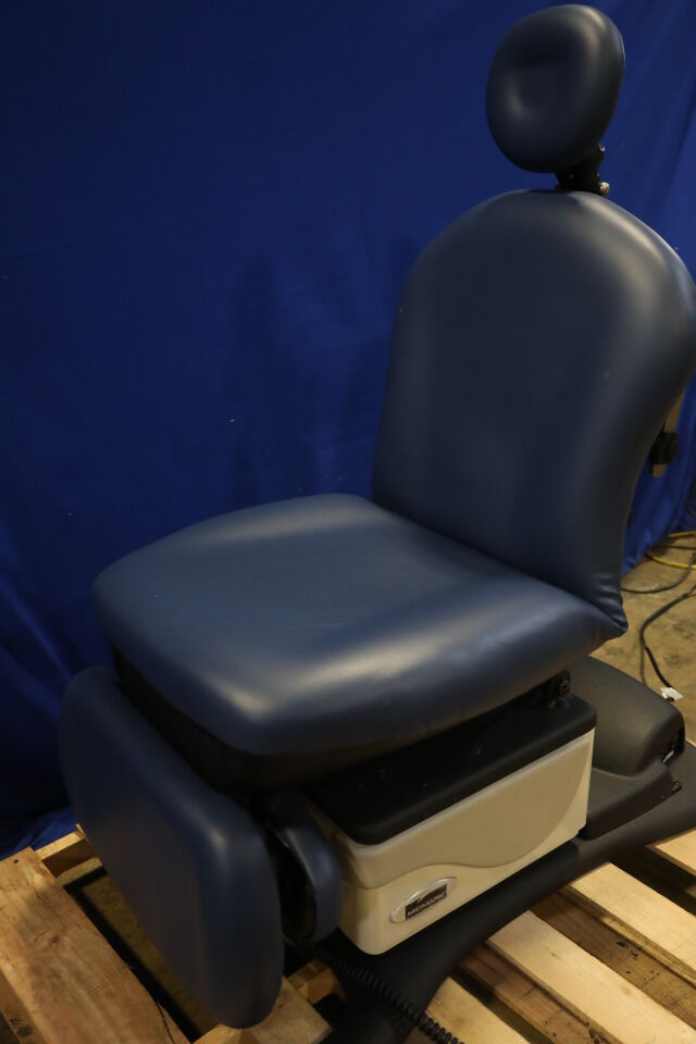 MIDMARK 641-003 Exam Chair