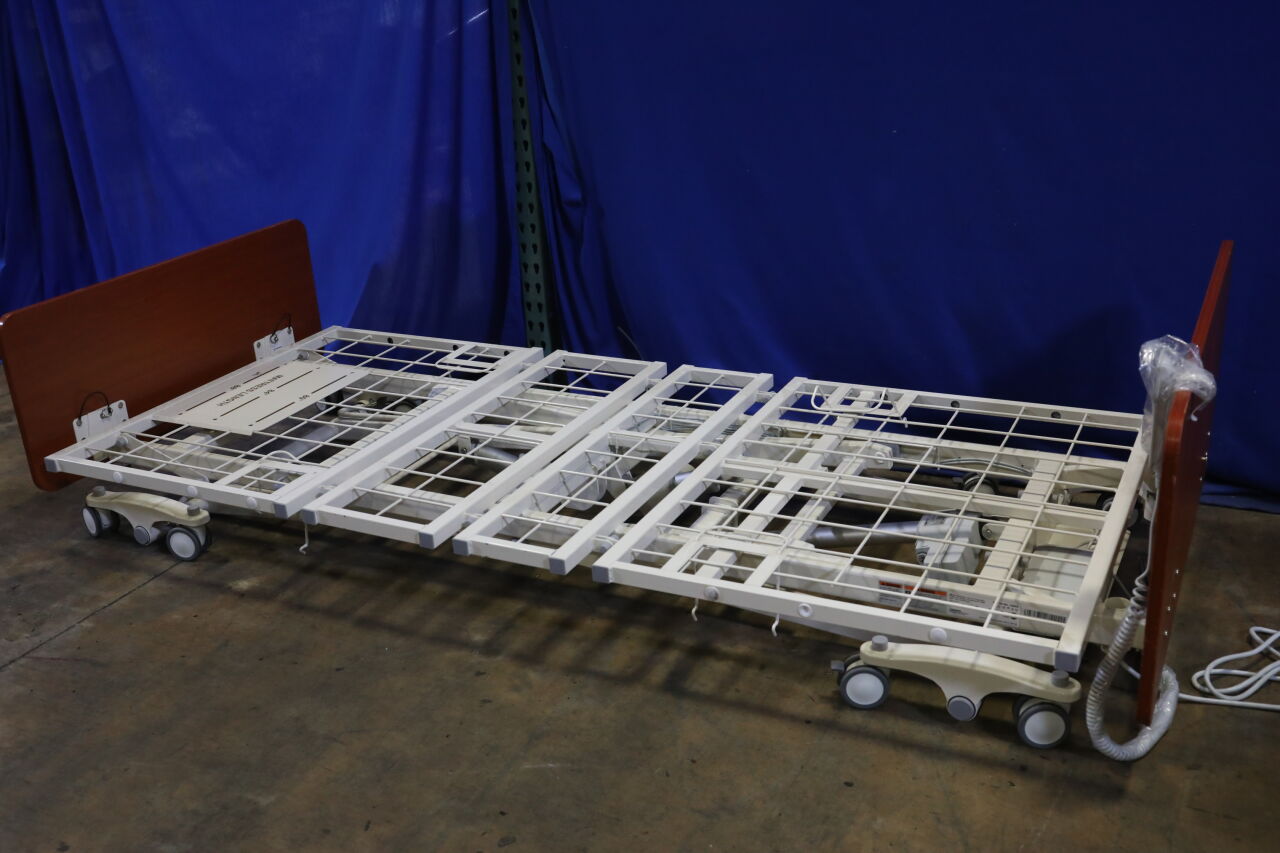 DYNAREX CORPORATION D200 - Lot of 5 Home Care Bed