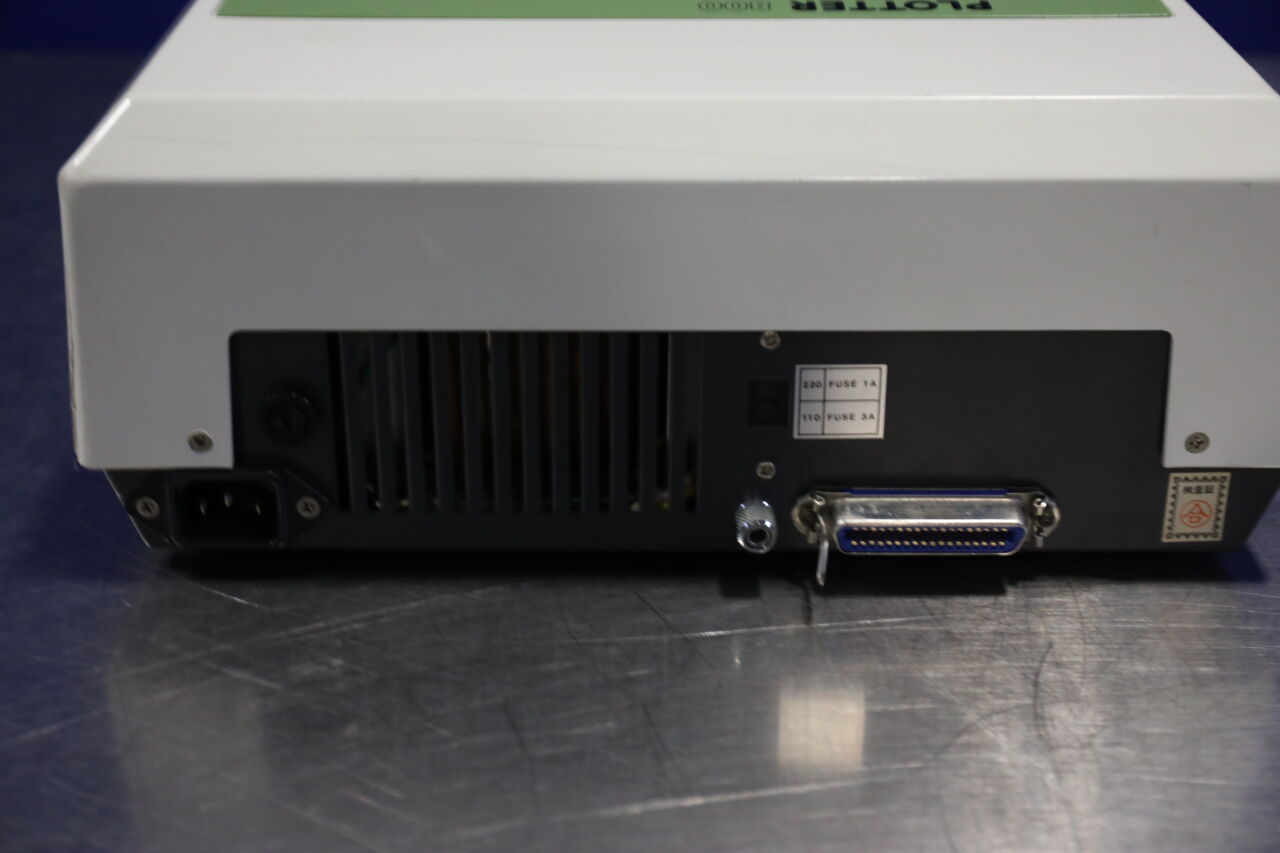 KONTRON INSTRUMENTS Plotter 800 Communication Device