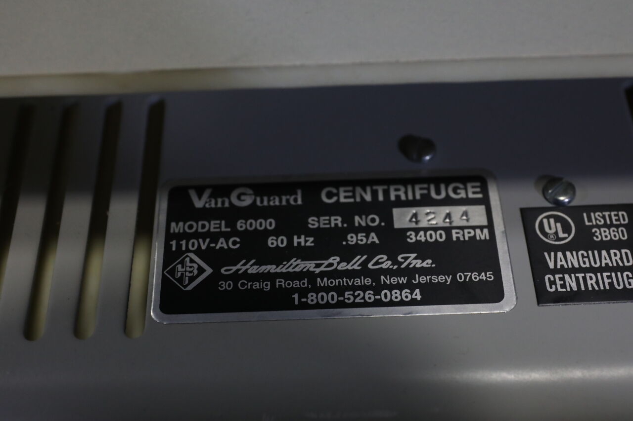 SMITHKLINE BEECHAM VanGuard V6000 Centrifuge