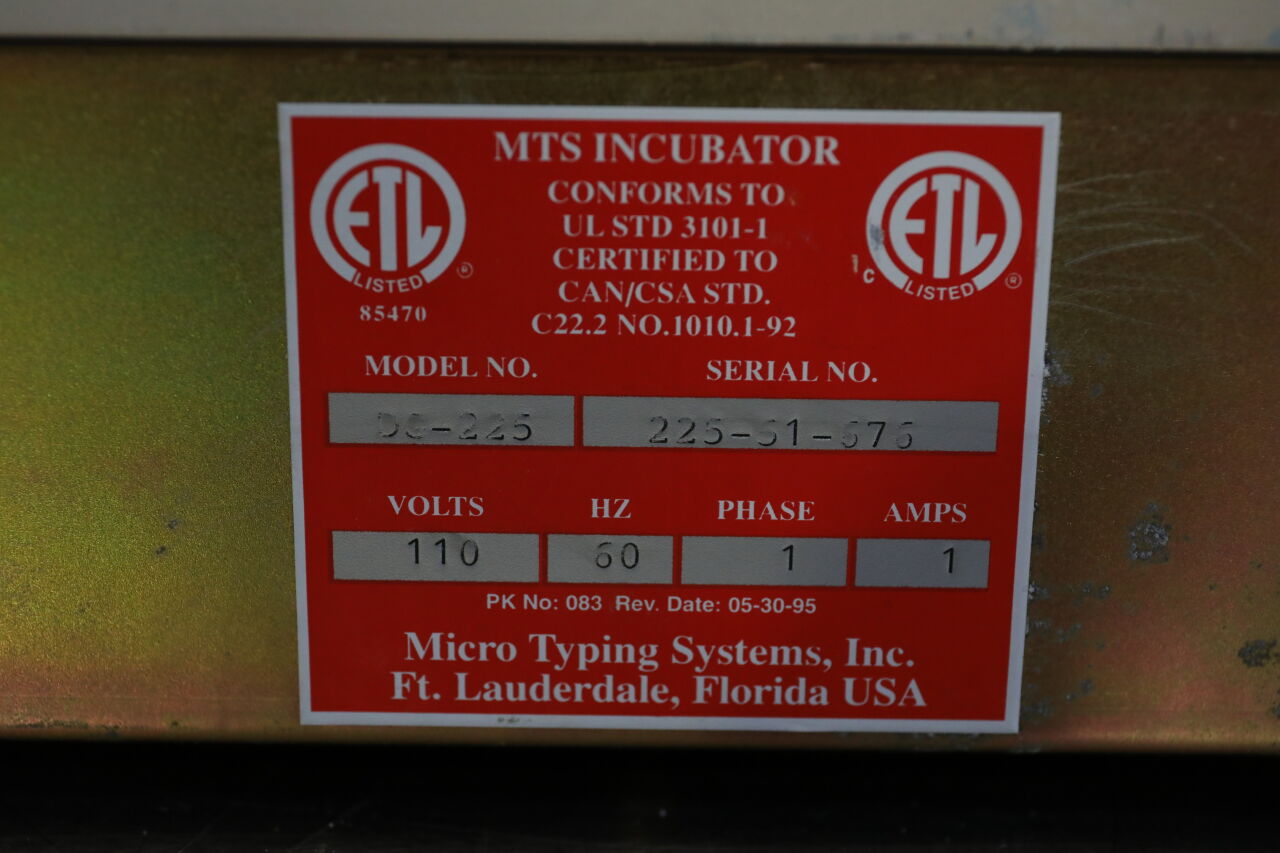 ORTHO DIAGNOSTICS SYSTEM MTS DC-225 Incubator