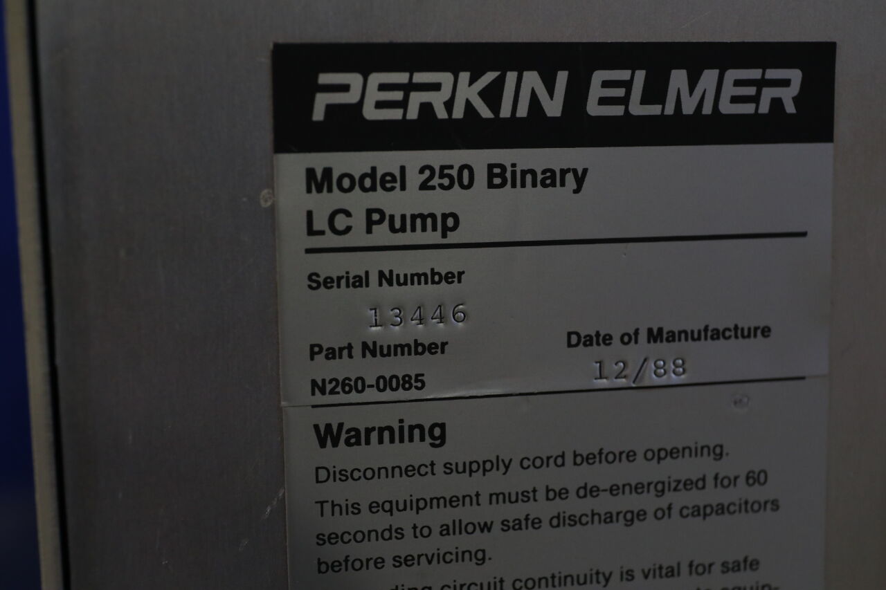 PERKIN ELMER 250 Binary LC Pump