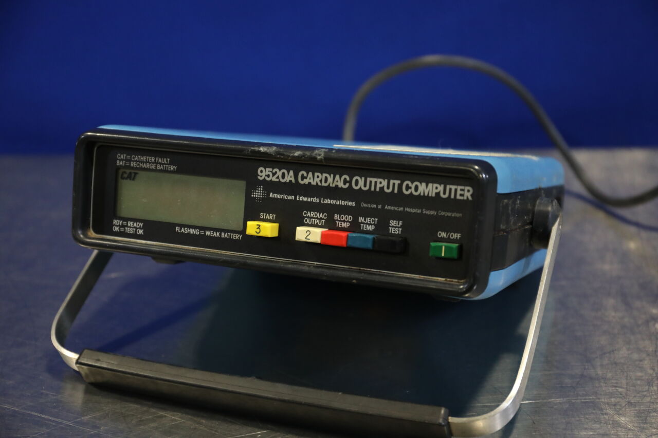AMERICAN EDWARDS LABORATORIES 9520A Holter