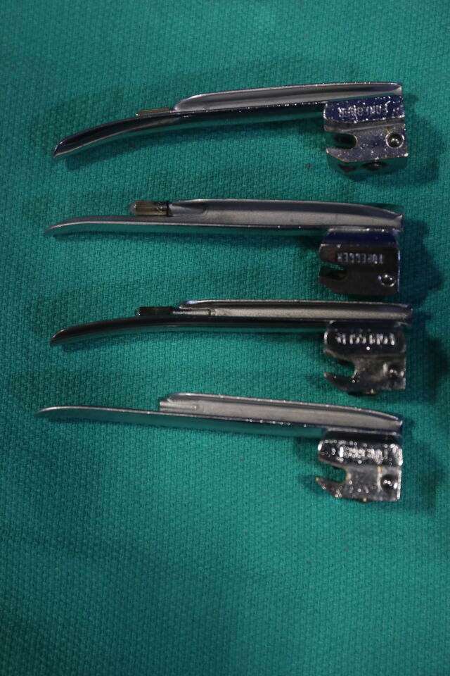 FOREGGER Various Laryngoscope